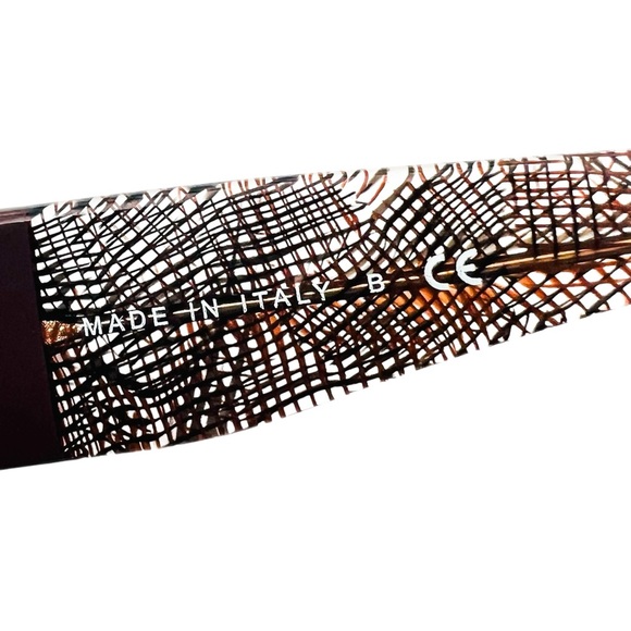 Chanel Interlocking CC Logo Oversize Sunglasses - Picture 7 of 11